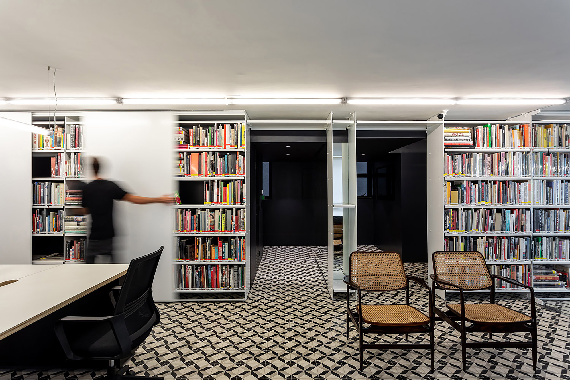 METRO Arquitetos Escritório e Biblioteca GB65-1 São Paulo