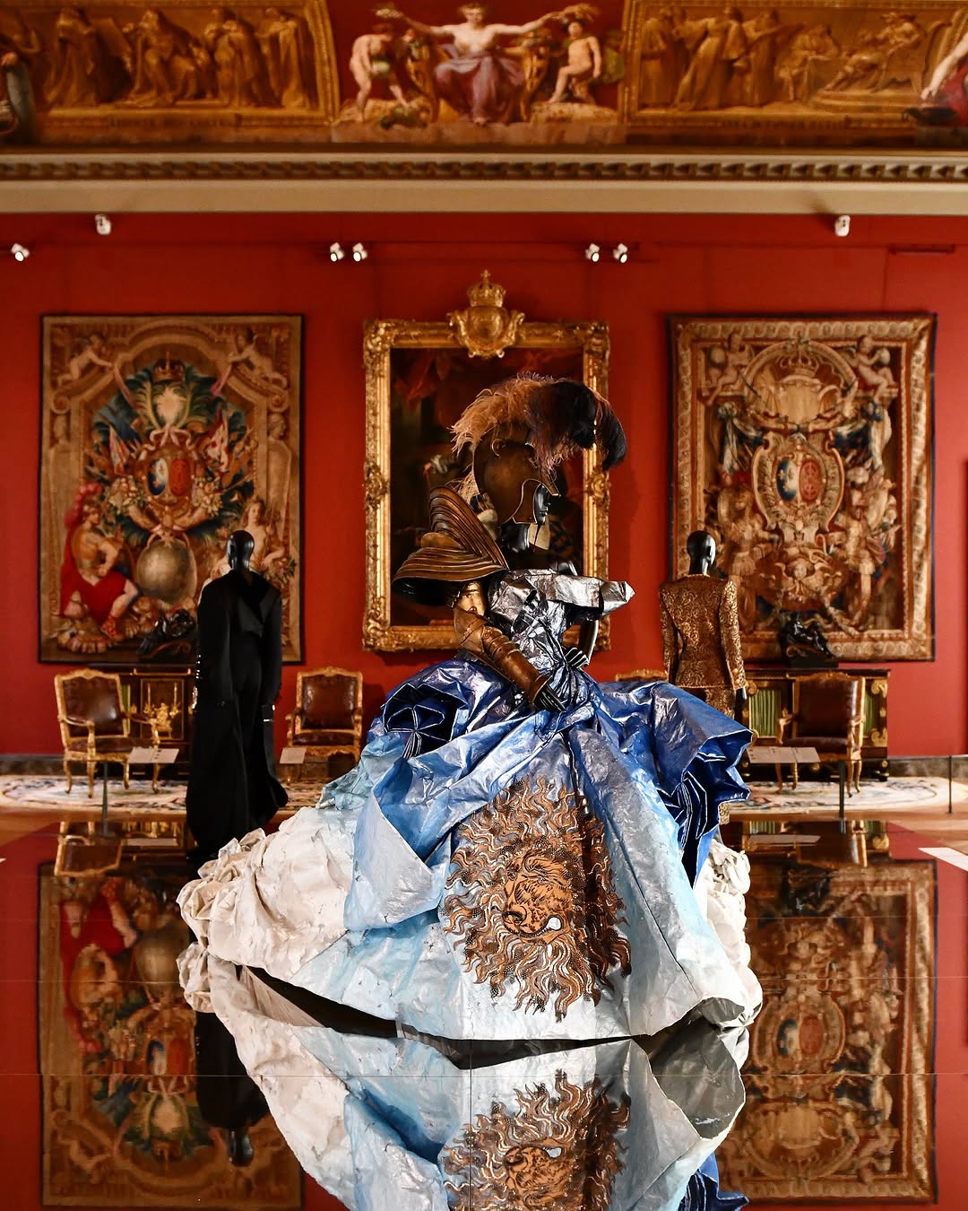 Exposição no Louvre