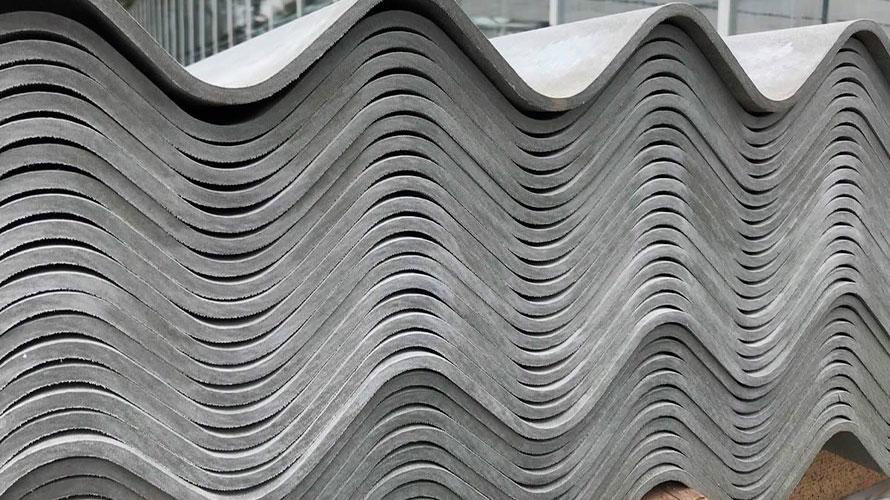 Fibrocimento: um material versátil e acessível, amplamente utilizado na construção civil por seu excelente custo-benefício e durabilidade.