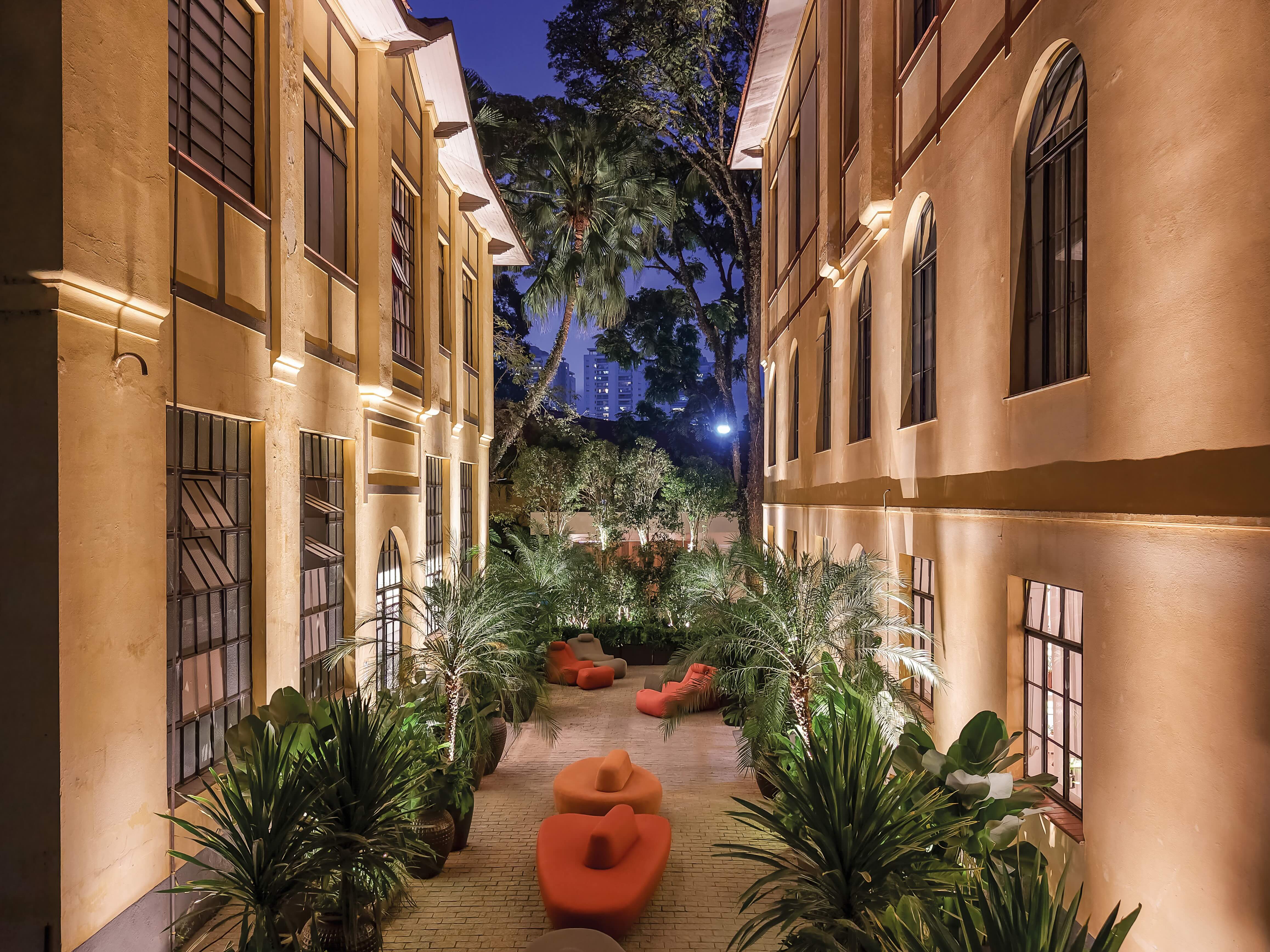 Catê Poli e João Jadão - Jardim da Alameda. Projeto da CASACOR São Paulo 2025.